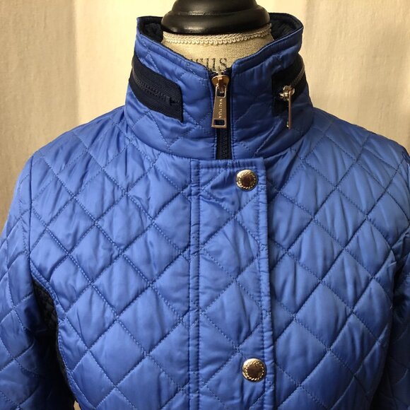 Beautiful Nautica Slim Fit Jacket: Size M - Picture 2 of 15